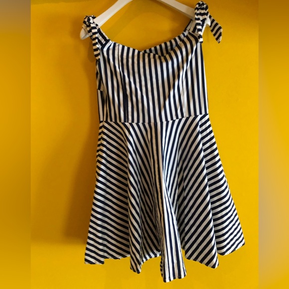 Cotton stretch dress - Picture 3 of 8